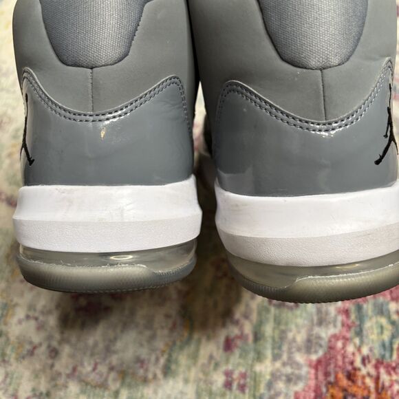 Nike Air Jordan Max Aura Cool Grey - Picture 6 of 12